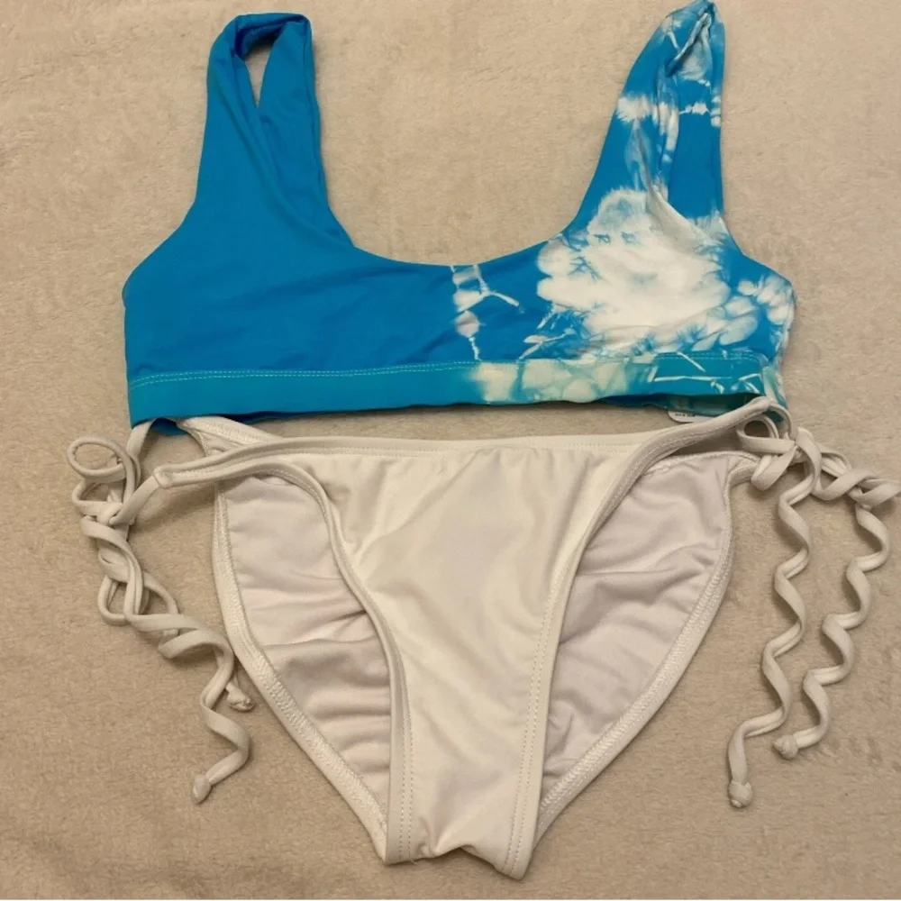 Dippin' Daisy's Crystal Blue and White Tie-Dye Bikini